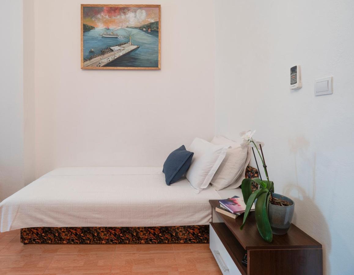 Mediterranean Guest House Balkan Budva Buitenkant foto