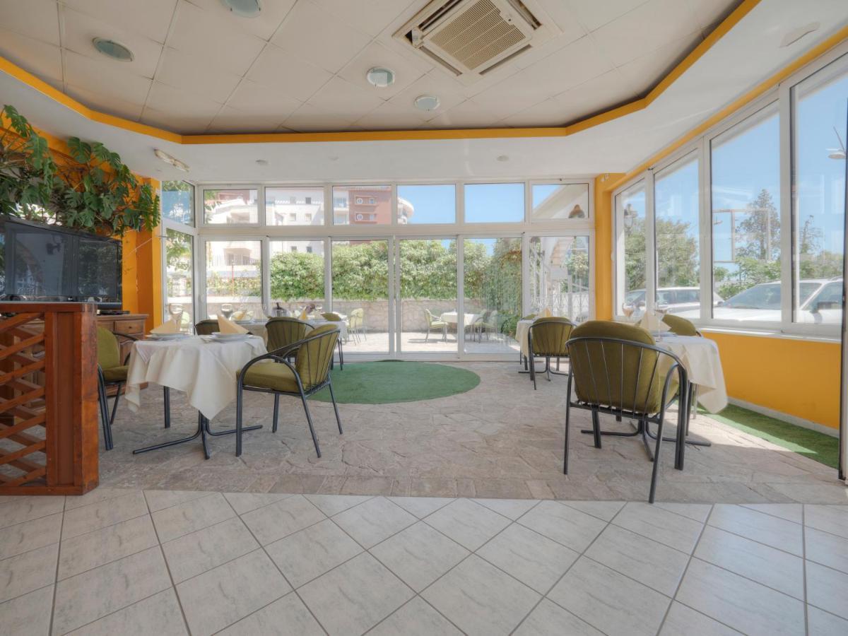 Mediterranean Guest House Balkan Budva Buitenkant foto