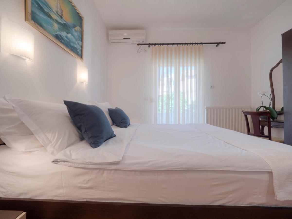 Mediterranean Guest House Balkan Budva Buitenkant foto